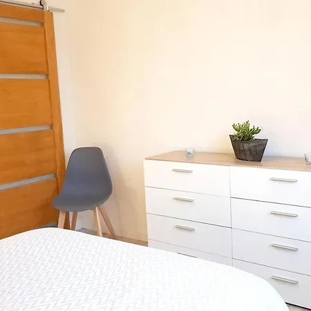 Tatil Evi House With One Bedroom In Amand Les Eaux With Wonderful City View And Wifi Saint-Amand-les-Eaux
